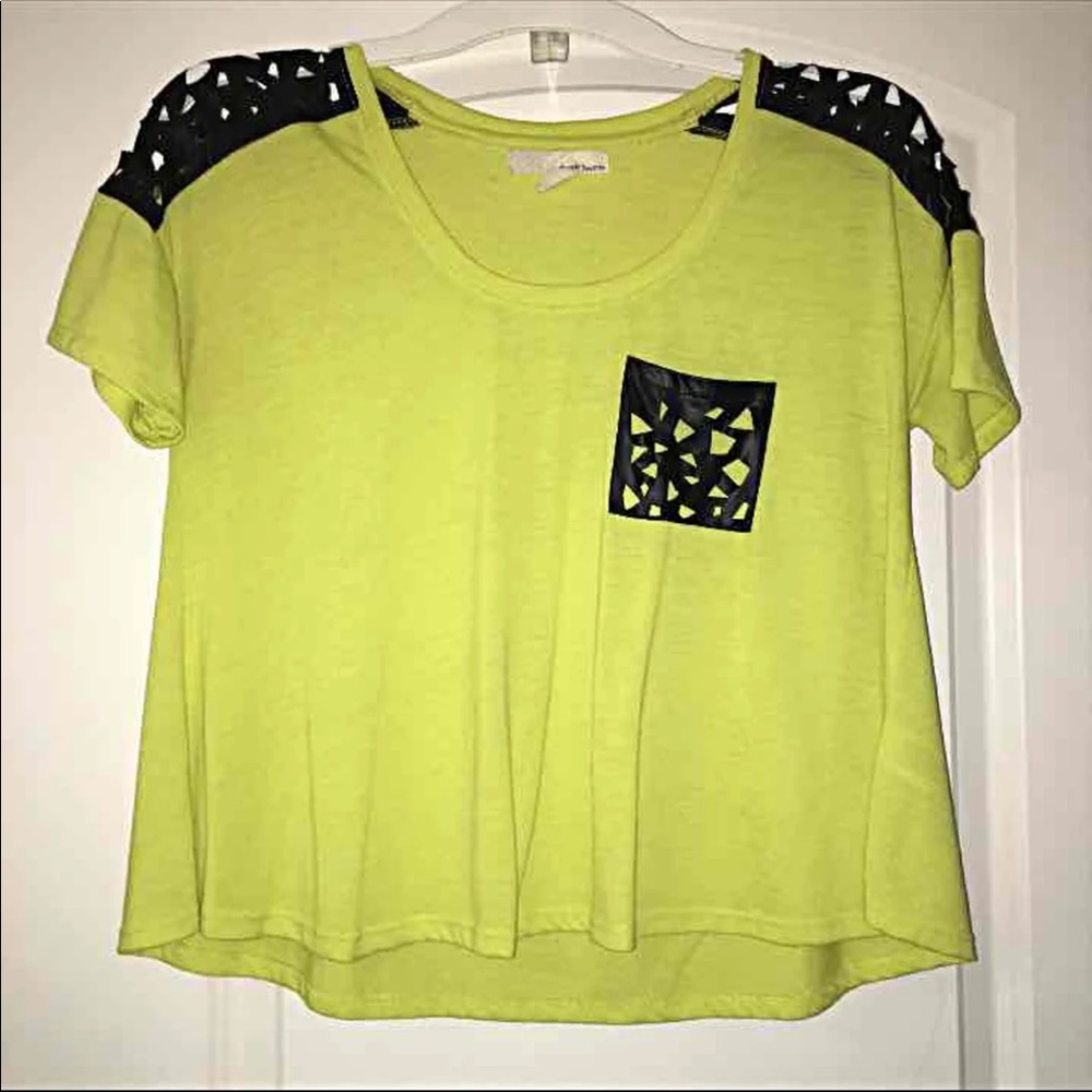 Women’s M Neon Yellow Black Loose Crop Top